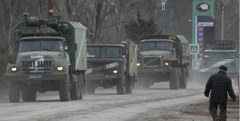 انفجارات عنيفة تهز كييف وسقوط مدينة خيرسون بيد القوات الروسية