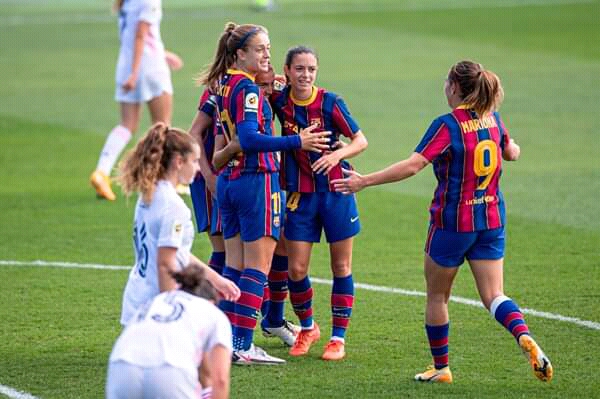 سيدات برشلونة تقصوا على الريال في مباراة حضرها أكثر من 91 ألف متفرج 