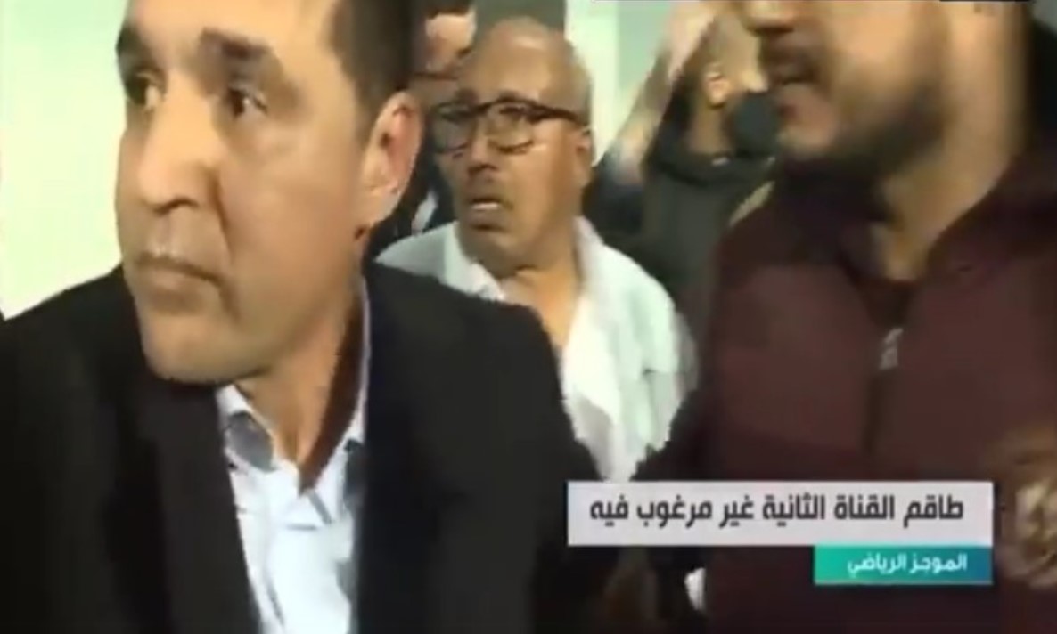 الوداد البيضاوي يمنع القناة الثانية من أخذ التصريحات: خودو من عند “الشيخات”