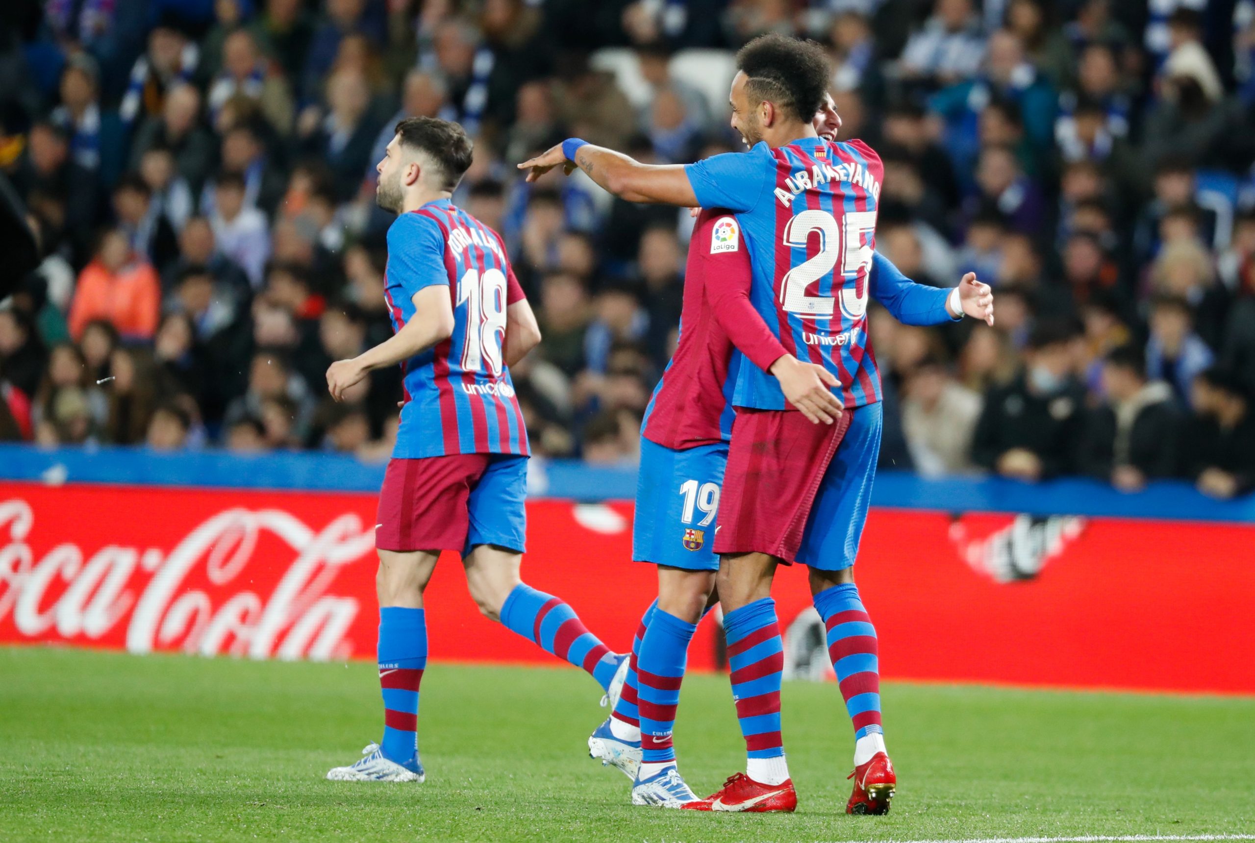 الليغا.. برشلونة يستعيد الوصافة بعد فوز صعب أمام ريال سوسيداد