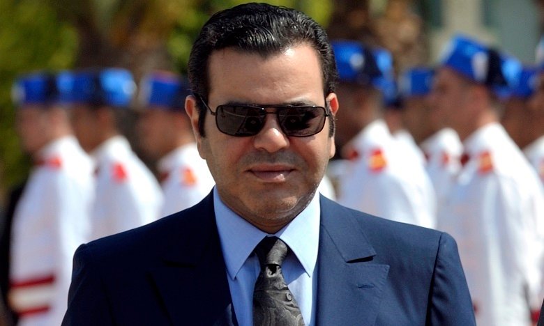 الشعب المغربي يحتفل بالذكرى الثانية والخمسين لميلاد الأمير مولاي رشيد