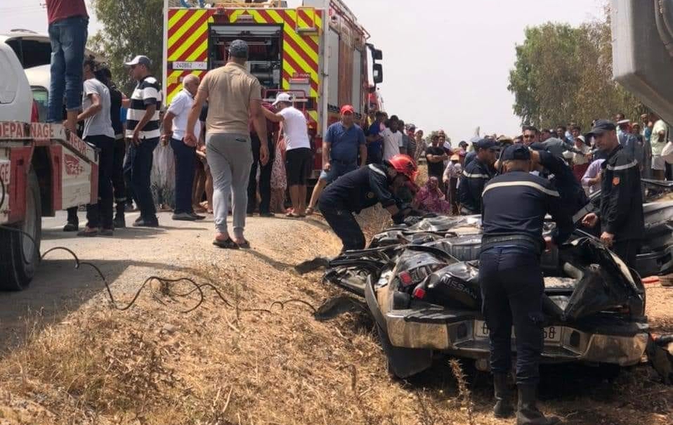 بوزنيقة.. “روموك” عجن سيارة والنتيجة مؤلمة