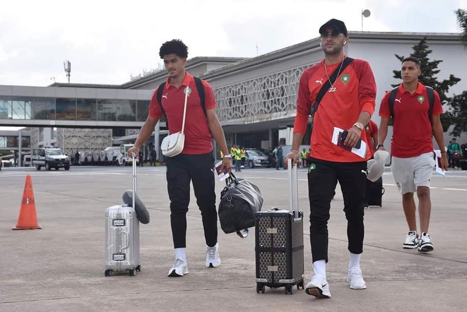 عاجل . المنتخب المغربي يطير إلى برشلونة و زياش في البزنس كلاس