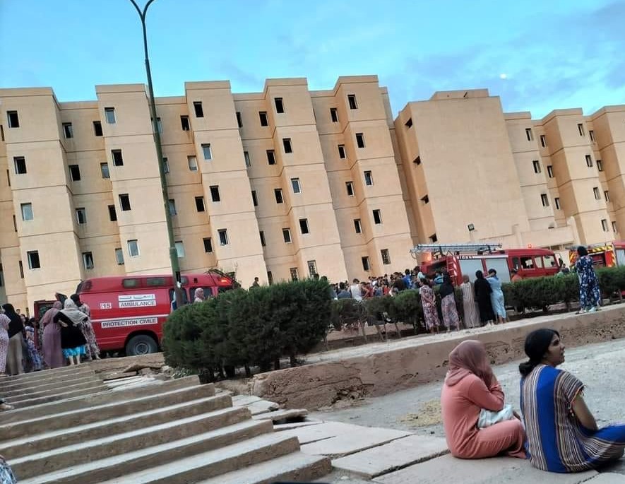 حريق بالحي الجامعي بوجدة.. إصابة 24 طالبا (صور)