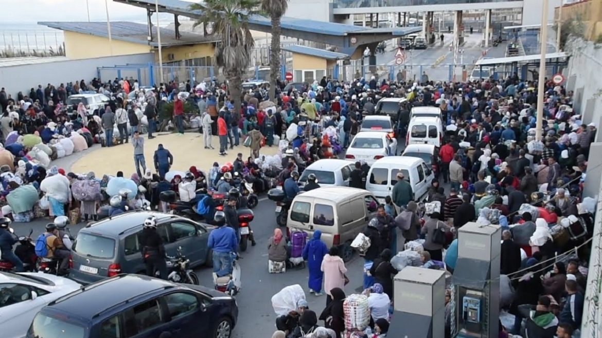 بسبب الاختناق الاقتصادي.. مئات الأشخاص يهاجرون من مليلية نحو الخارج