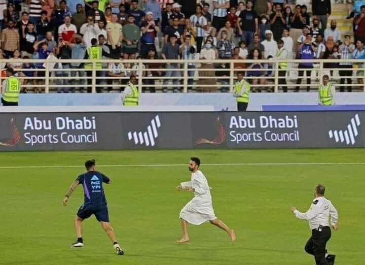 نجم عربي يحذر قبل مباراة الإمارات و الأرجنتين.. وهذه قائمة المنتخبين