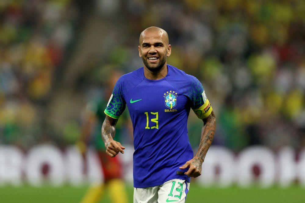 داني ألفيش البرازيلي يدخل تاريخ كأس العالم
