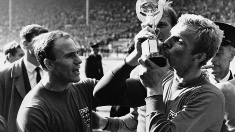 وفاة جورج كوهين الفائز بكأس العالم 1966 مع إنجلترا