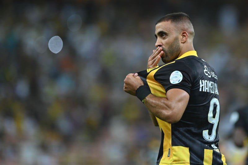 حمد الله يسجل هدفين ويقود الإتحاد للفوز في الدوري السعودي (فيديو)