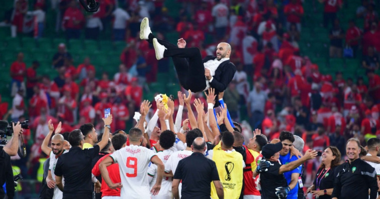 الفيفا.. الركراكي أول مدرب عربي يتجاوز دور المجموعات بكأس العالم