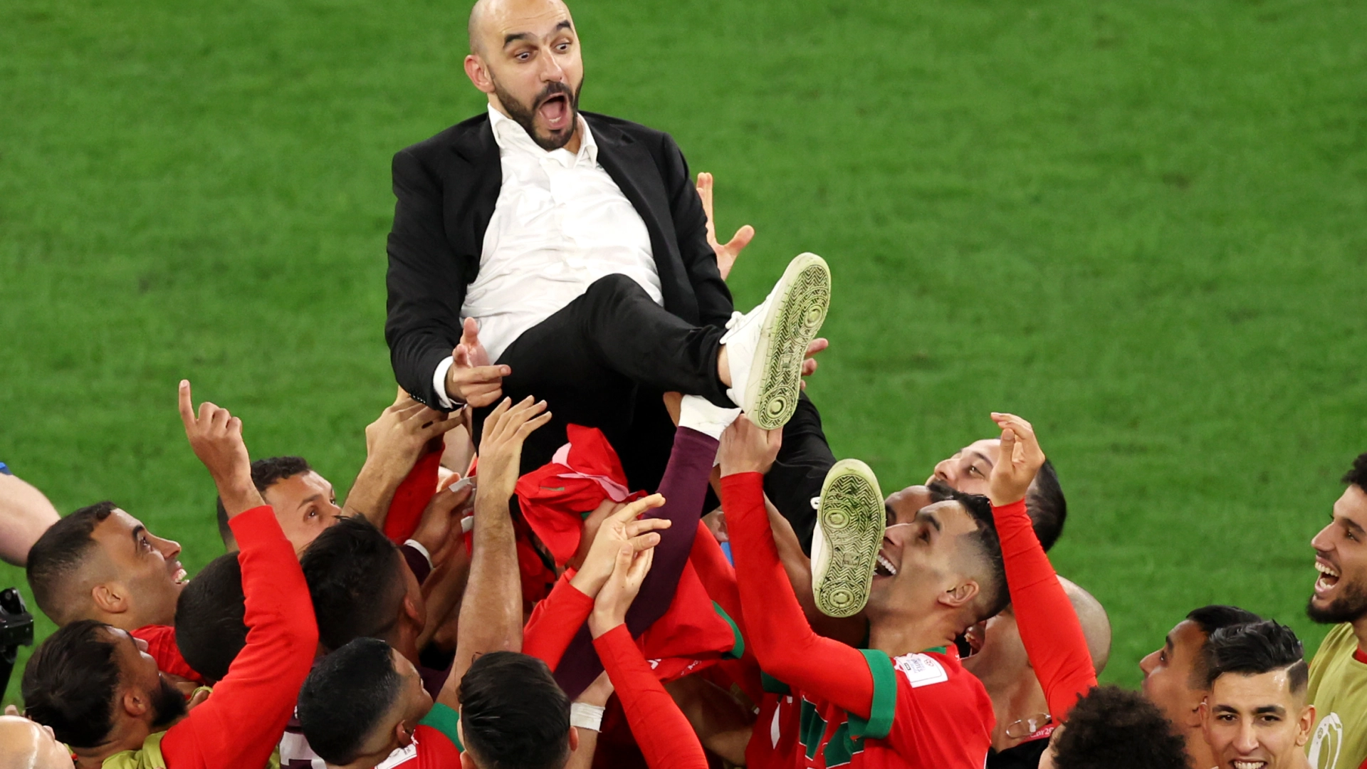 وليد الركراكي يكشف أسرار تألق المنتخب المغربي في كأس العالم 2022