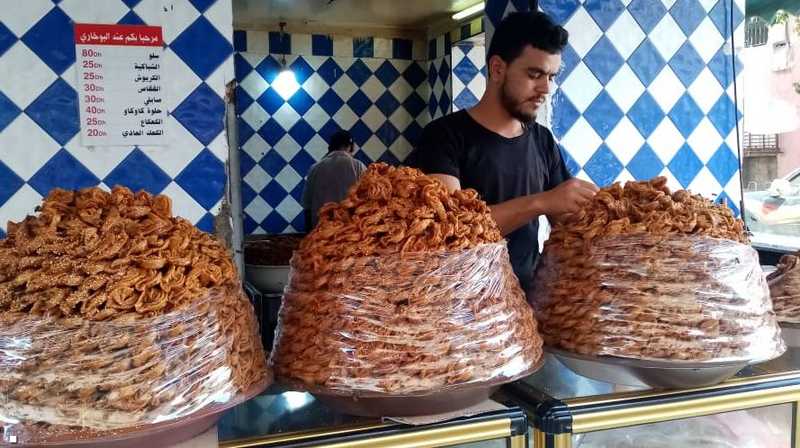 الدار البيضاء.. إقبال كبير على المقبلات التقليدية خلال رمضان