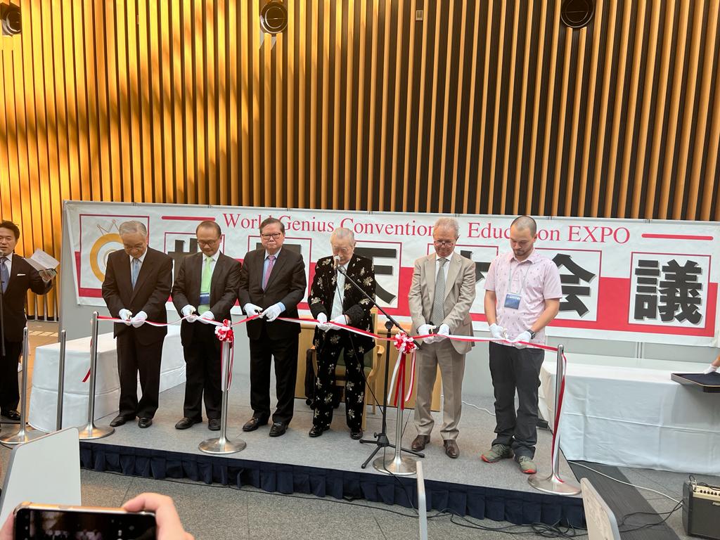 المغرب يتألق باليابان وينتزع الميدالية الذهبية بالمعرض العالمي للاختراعات