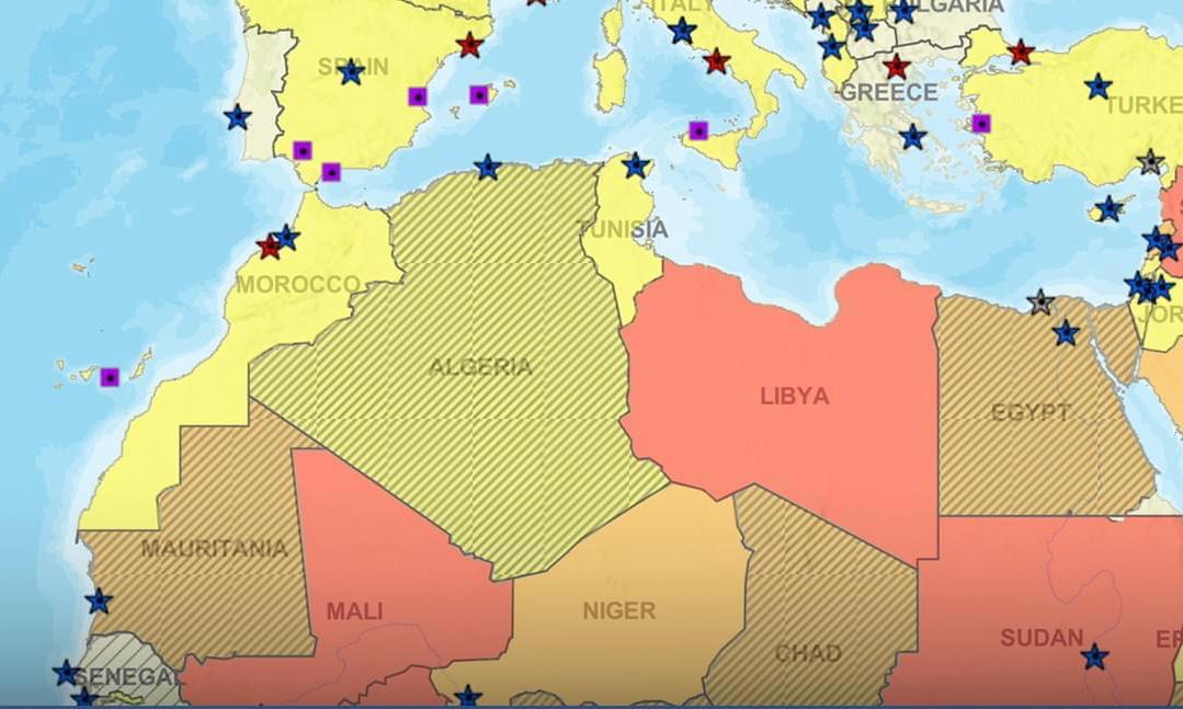 على عكس المغرب الآمن. الخارجية الأمريكية تحذر رعاياها من السفر إلى الجزائر