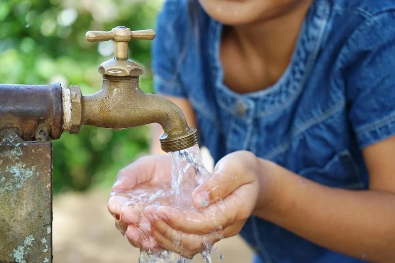 ضرورة الحفاظ على الماء.. إطلاق حملة تحسيسية واسعة لتوعية المواطنين
