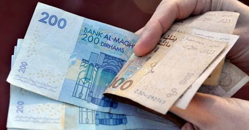 تقرير رسمي يكشف ارتفاع تكلفة مديونية الأسر المغربية
