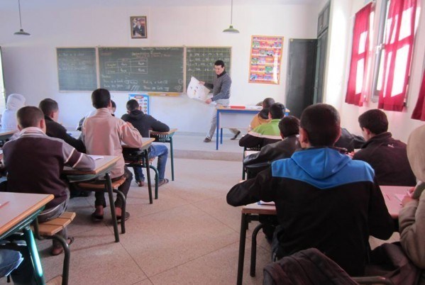 حكومة أخنوش تبشر أطر التدريس بتحفيزات تصل الى14 ألف درهم