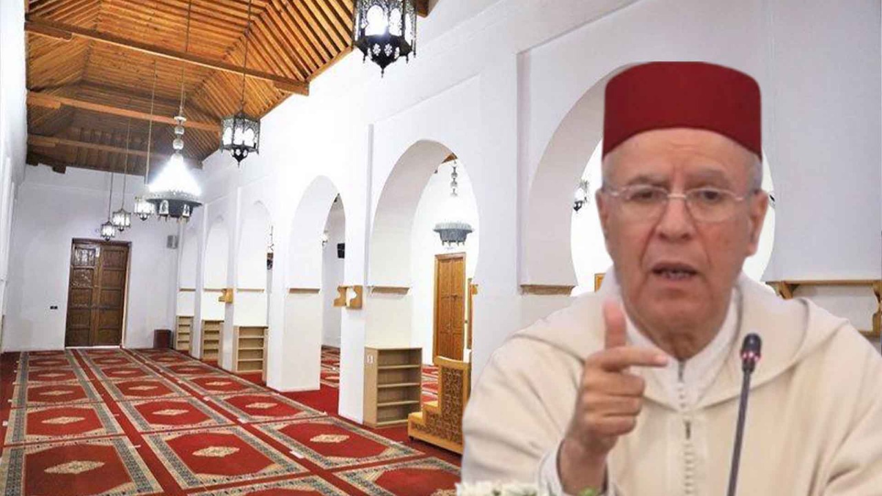 هل الجزائر؟.. وزارة الأوقاف تكشف عن هوية مروجي خبر منع ذكر فلسـ.ـطين في المساجد