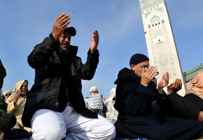 بأمر ملكي. إقامة صلاة الاستسقاء غدا الجمعة بمختلف جهات وأقاليم المملكة