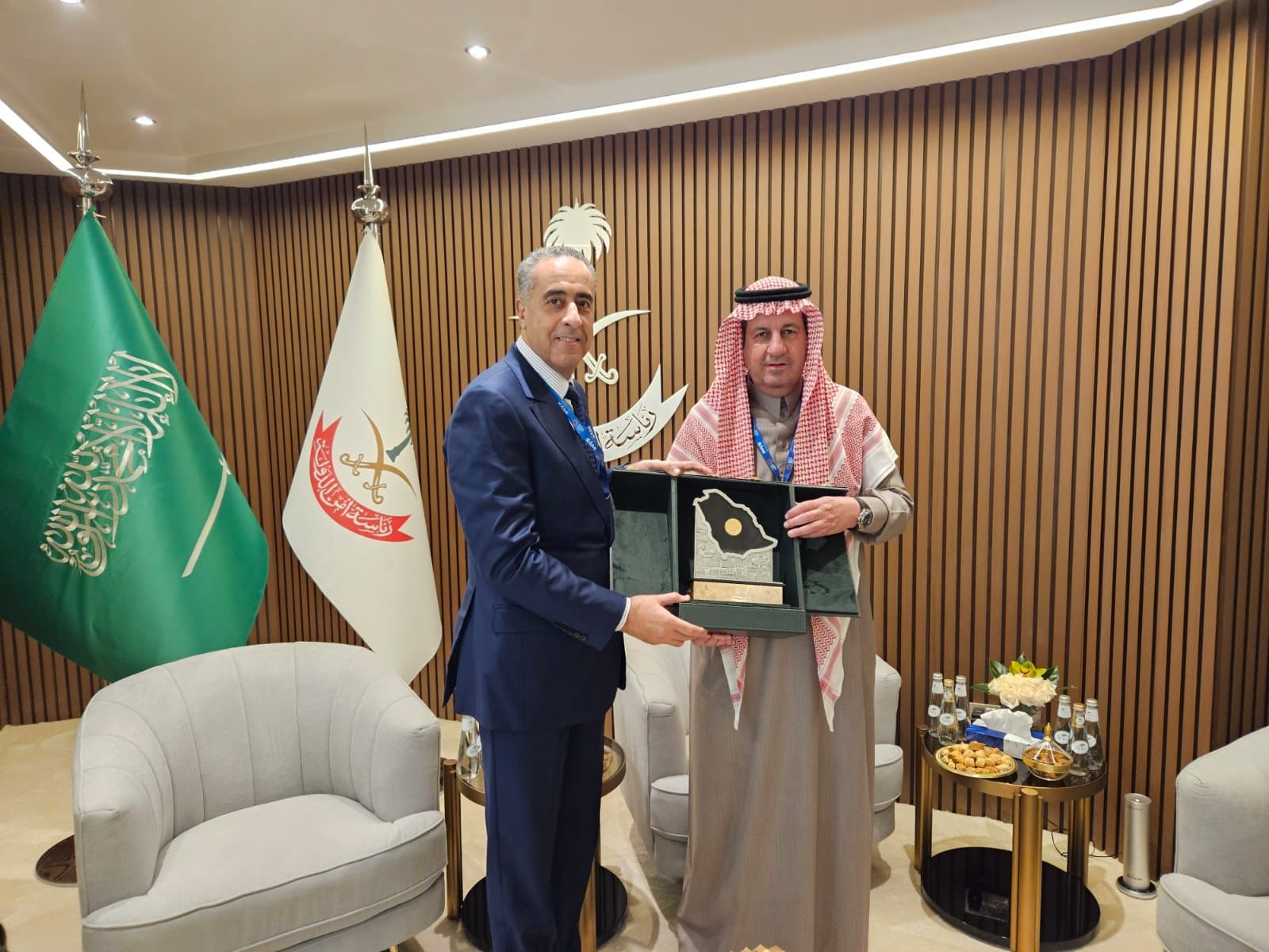 حموشي في زيارة عمل إلى السعودية بدعوة من رئيس جهاز أمن الدولة