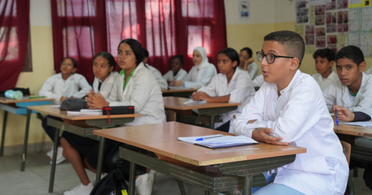 الحكومة تصادق على سن تدابير مؤقتة تتعلق بدروس الدعم التربوي