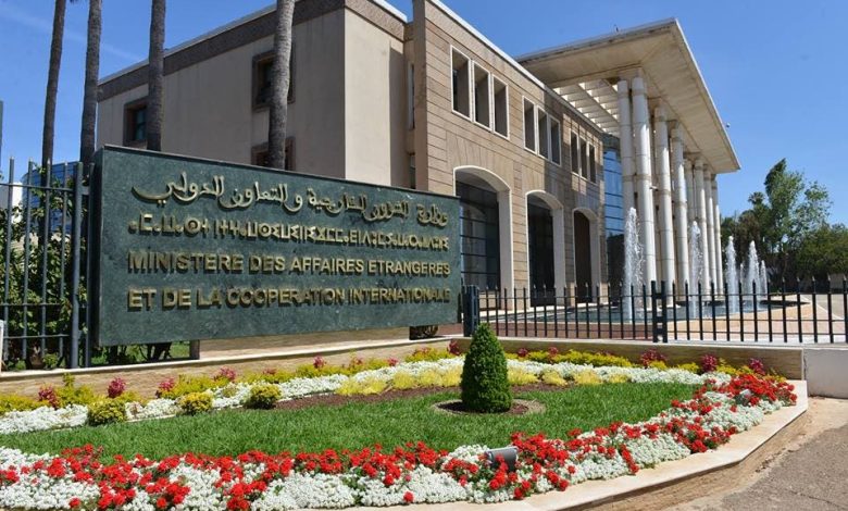 مصادرة ممتلكات السفارة الجزائرية بالرباط.. مصدر دبلوماسي يوضح