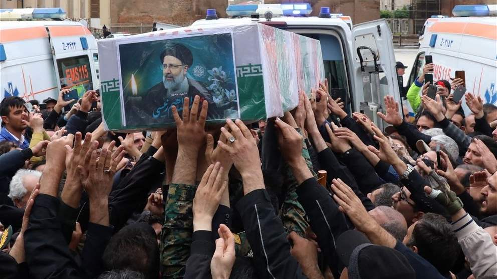 إيران.. دفن رئيسي في أقدس موقع للمسلمين الشيعة