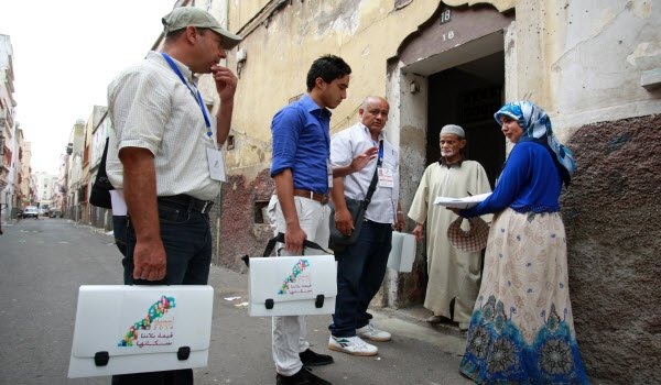 الإحصاء العام.. الحليمي يقوم بزيارة لمركزين لتكوين المراقبين والباحثين بالداخلة