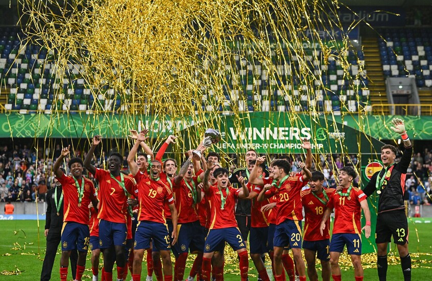 “يورو الشباب”.. الماتادور الإسباني يقهر ديوك فرنسا ويتوج باللقب 