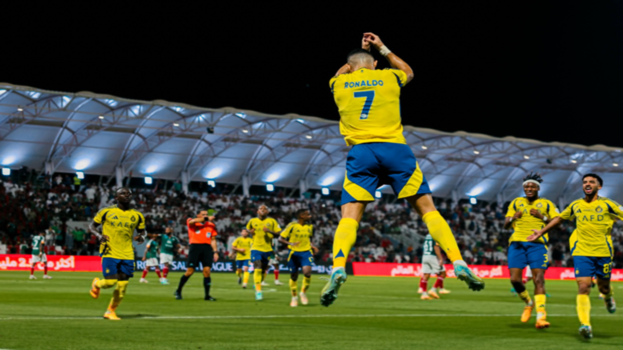 النصر يقسو على الاتفاق في مباراته الأولى تحت قيادة بيولي