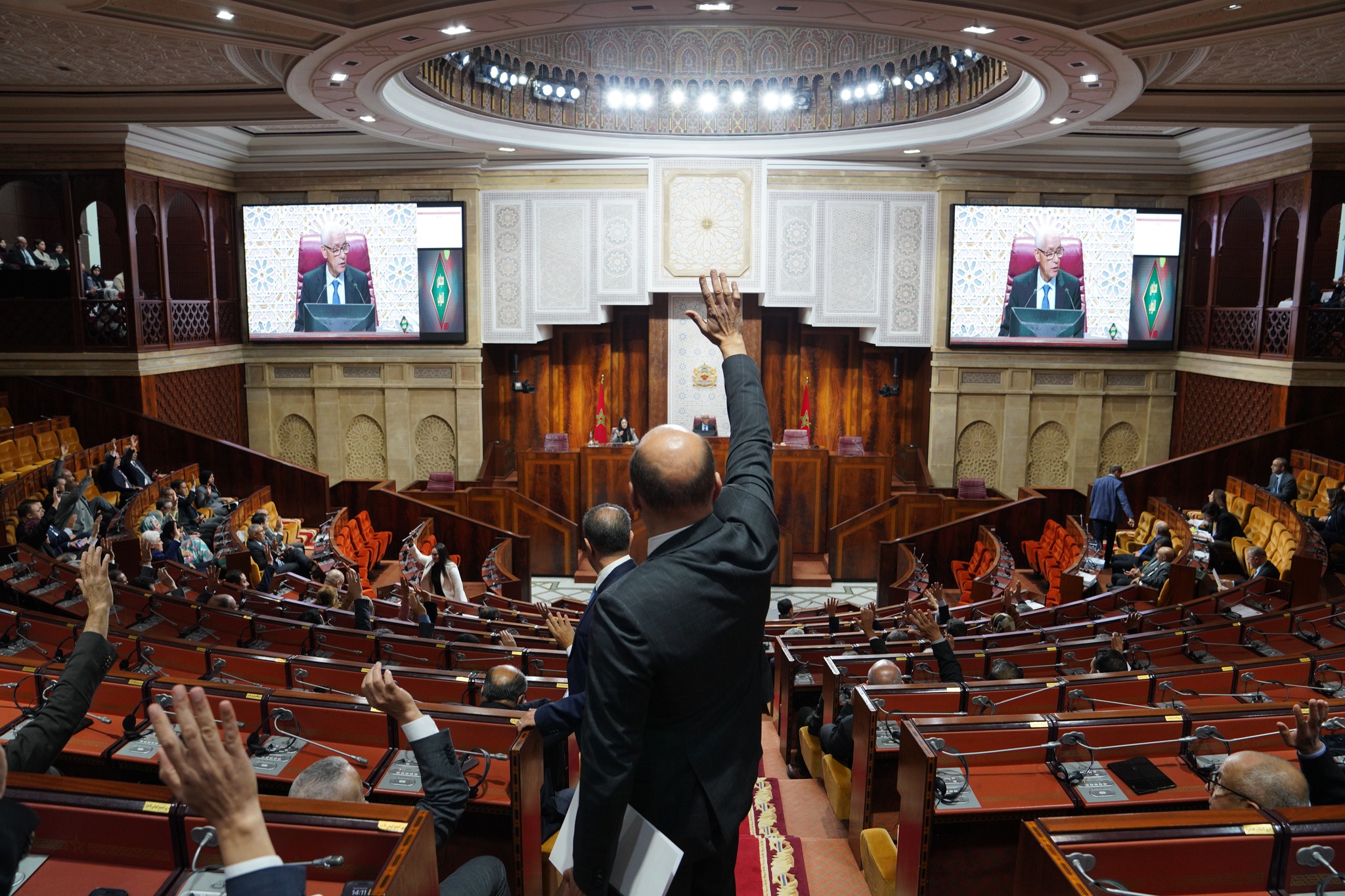 بالأغلبية. البرلمان يصادق على قانون الإضراب.. وهذه أهم التعديلات.