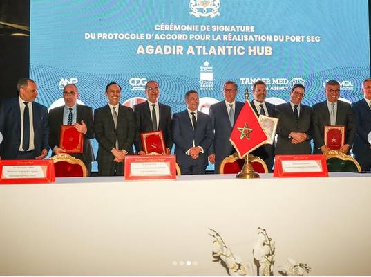 بحضور أخنوش.. التوقيع على بروتوكول تفاهم حول إحداث الميناء الجاف لأكادير