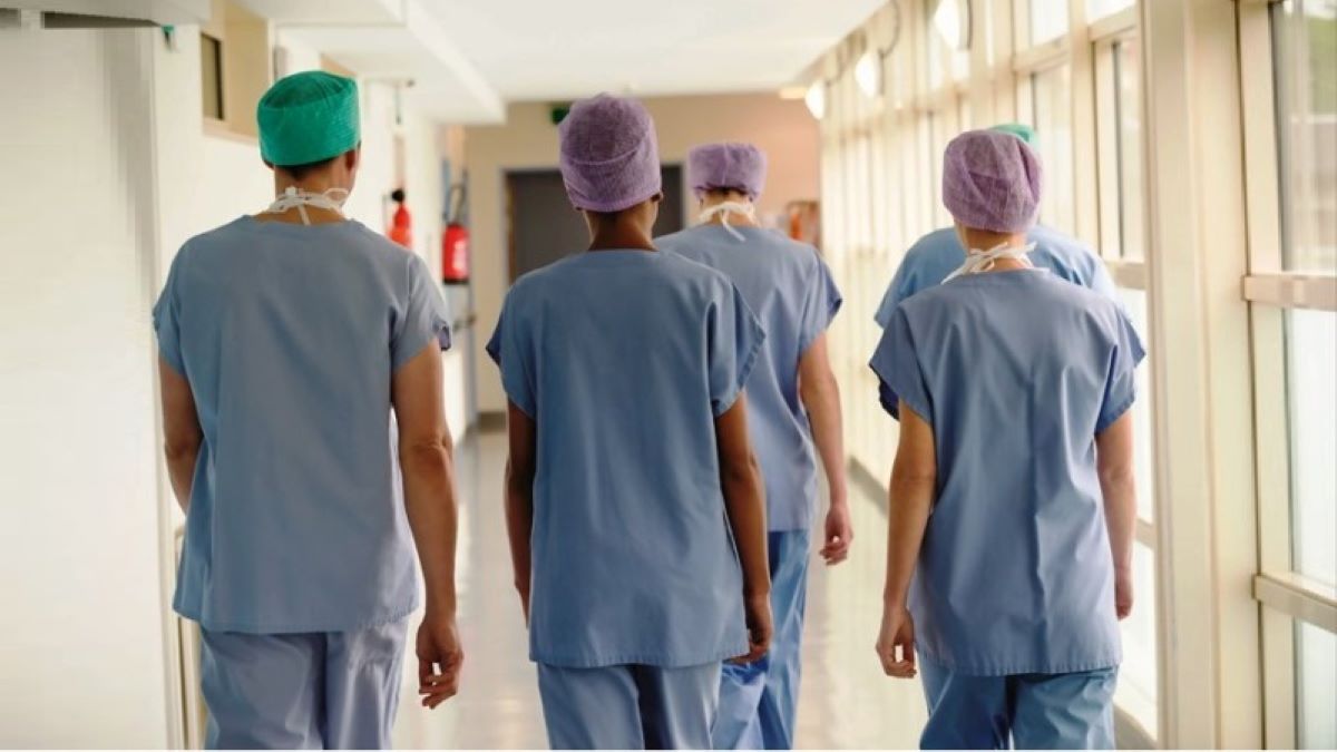 وزارة الصحة. إخراج النظام الأساسي الخاص بهيئة الملحقين العلميين