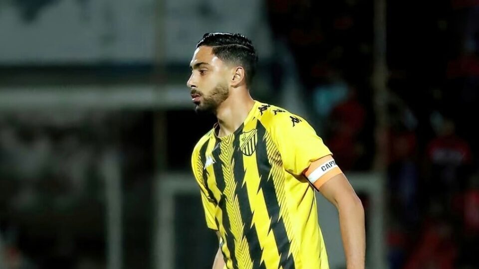 حمزة الجناتي بنادي السويحلي الليبي