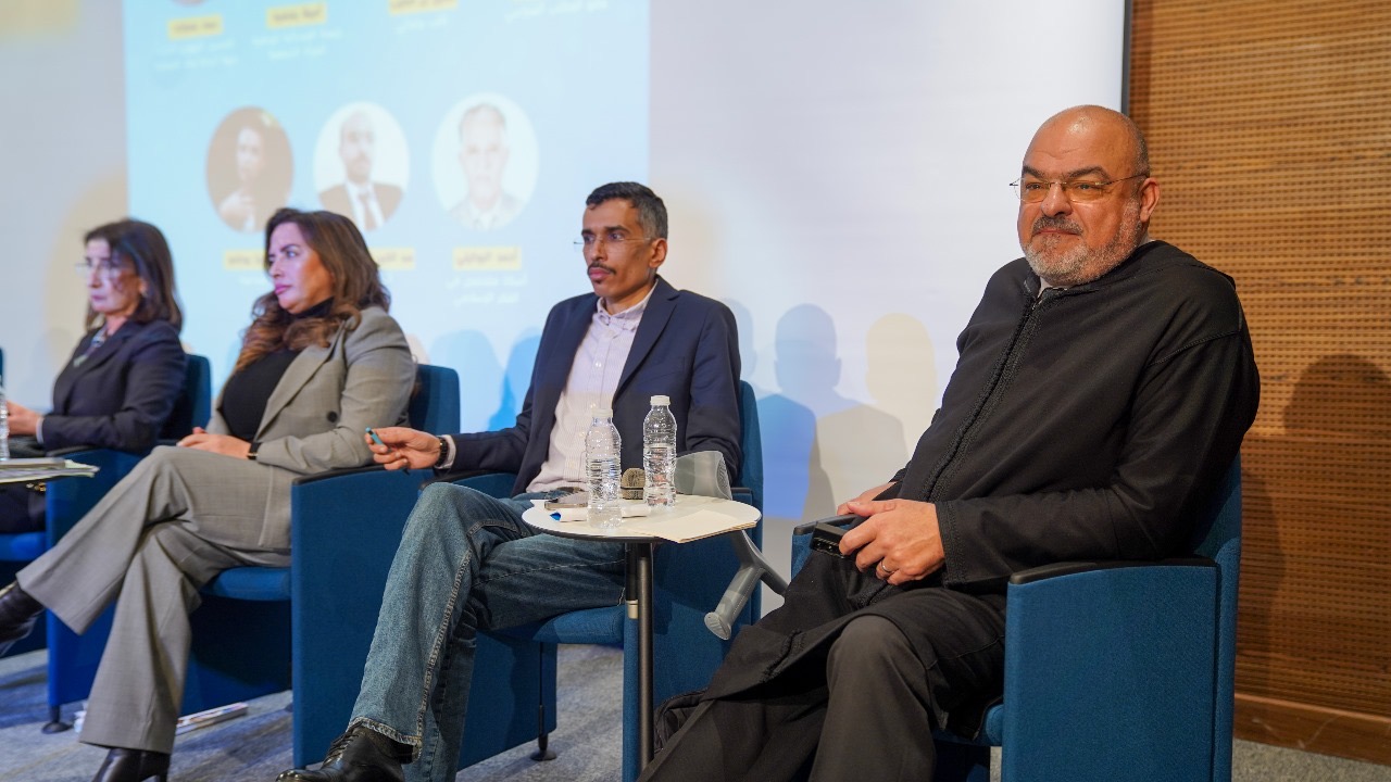 حجاج: نرفض الخطابات الخارجية التي تحاول التدخل في الشأن الديني