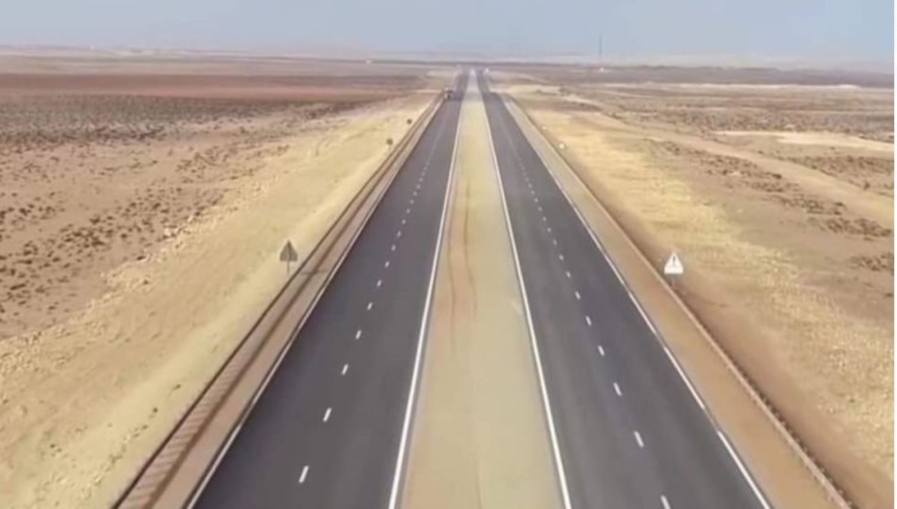 بايتاس.. الطريق السريع تيزنيت الداخلة أنجزتها أطر مغربية ومقاولات وطنية