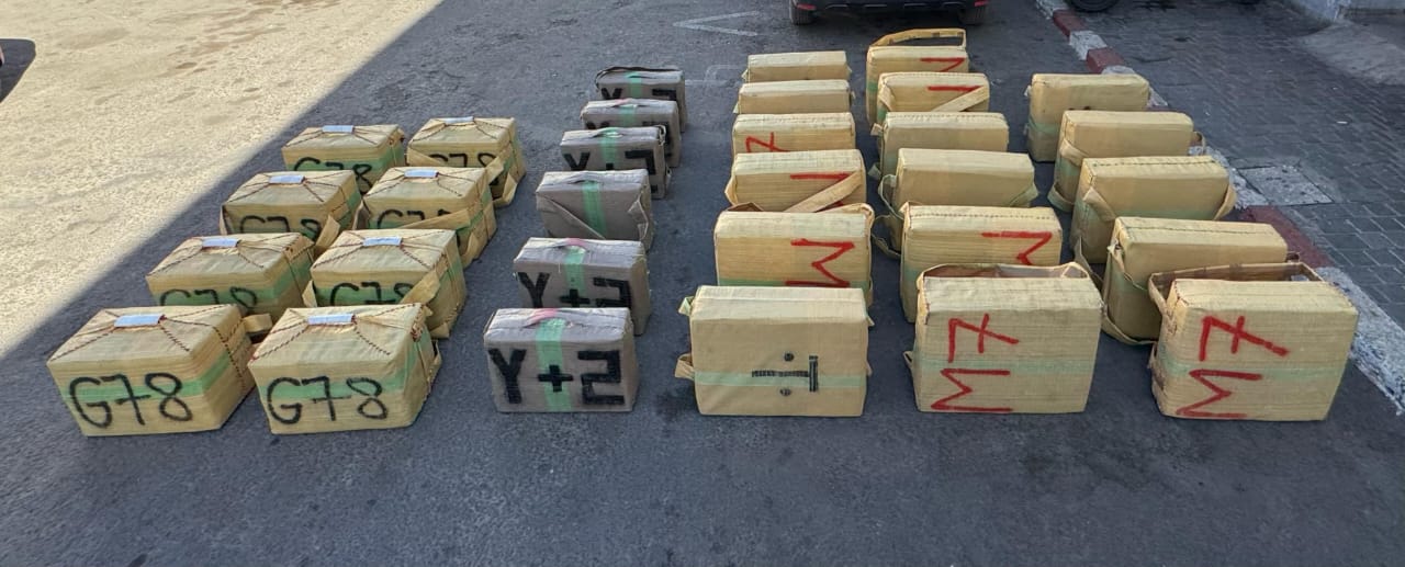 أكادير.. إيقاف أربعيني وحجز حوالي طن من “الحشيش”