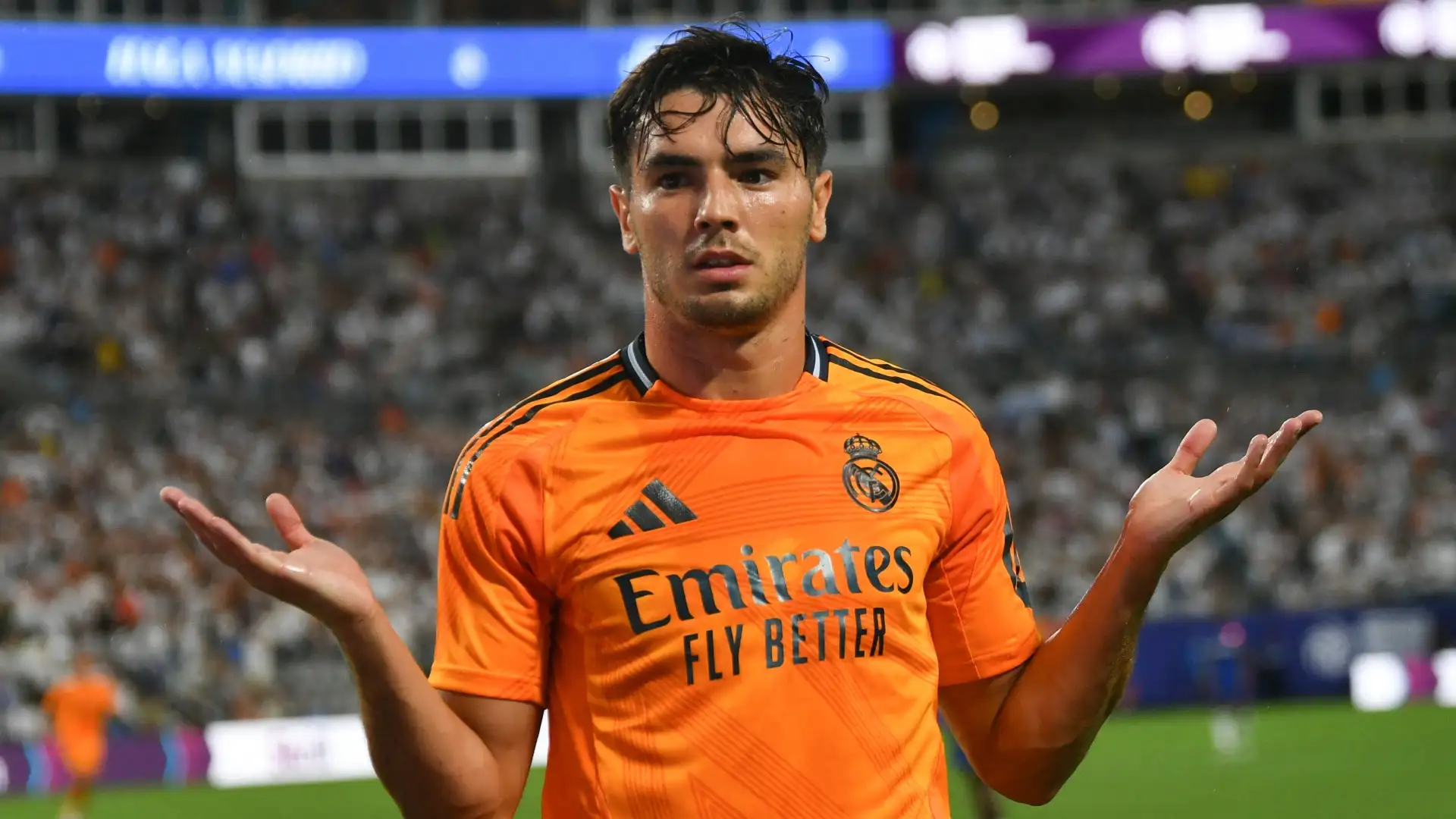دياز على ردار دوري روشن والعرض يفوق 80 مليون يورو