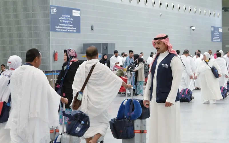 هام للمغاربة.. السلطات السعودية تلغي شرط التلقيح لأداء “العمرة”