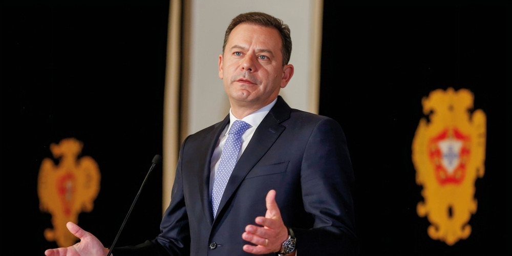 البرلمان البرتغالي يحجب الثقة عن حكومة يمين الوسط