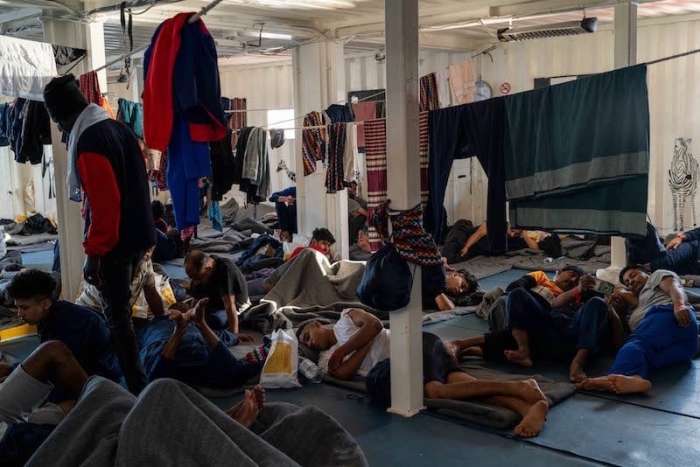 تفكيك شبكة لتهريب مهاجرين مغاربة من رومانيا إلى إسبانيا