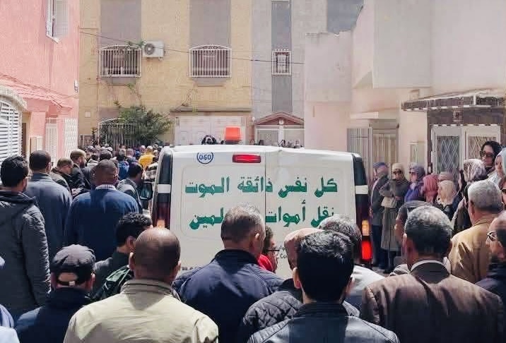 الخميسات. جنازة مهيبة لشهيدة الواجب التربوي في أرفود وإضراب وطني الأربعاء