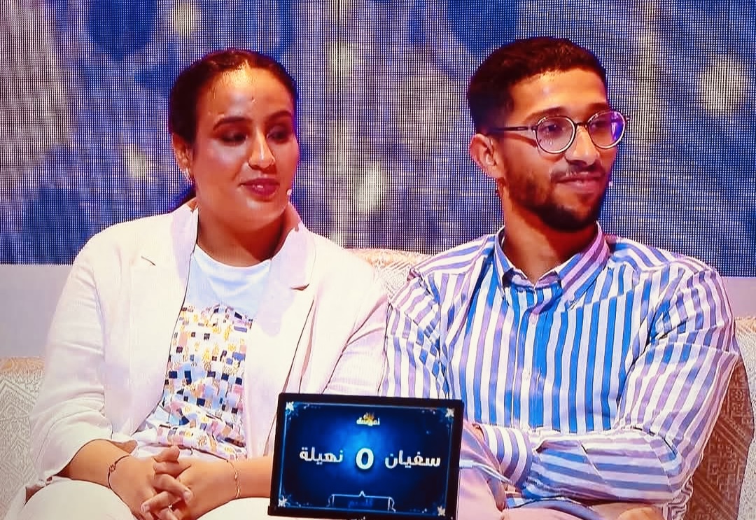 للا العروسة. كوبل كلميم بين واقع الإقصاء ووهم الكمال: حين يتحوّل الجمهور إلى جلّاد
