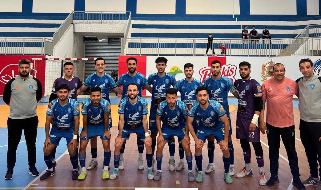 تتويج فريق لوكوس القصر الكبير بكأس العرش لكرة “الصالات”