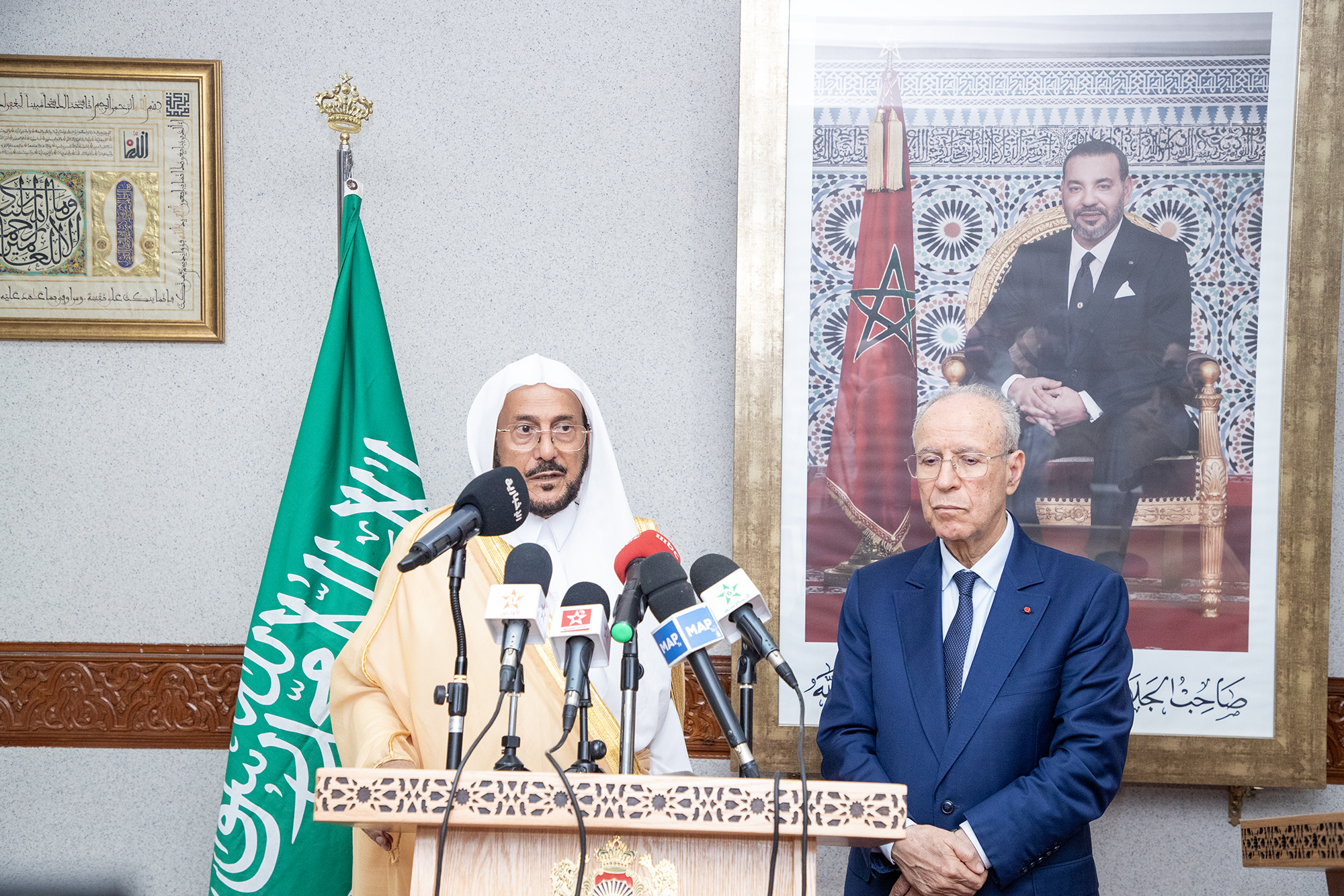 وزير الأوقاف والشؤون الإسلامية يتباحث بالرباط مع نظيره السعودي