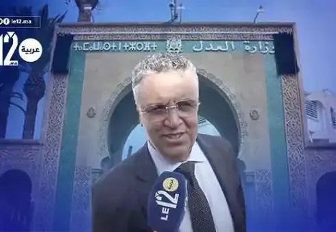 وهبي: الاستاذ مول شهادات الماستر وقع اتفاقية لمحاربة الرشوة مع وزير عدل سابق!