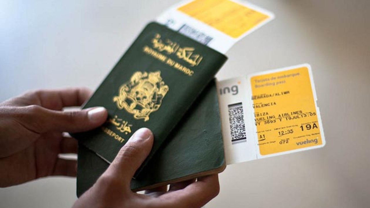 الباسبور المغربي يتقدم عالمياً ويمنح حامليه دخول 72 دولة بدون فيزا
