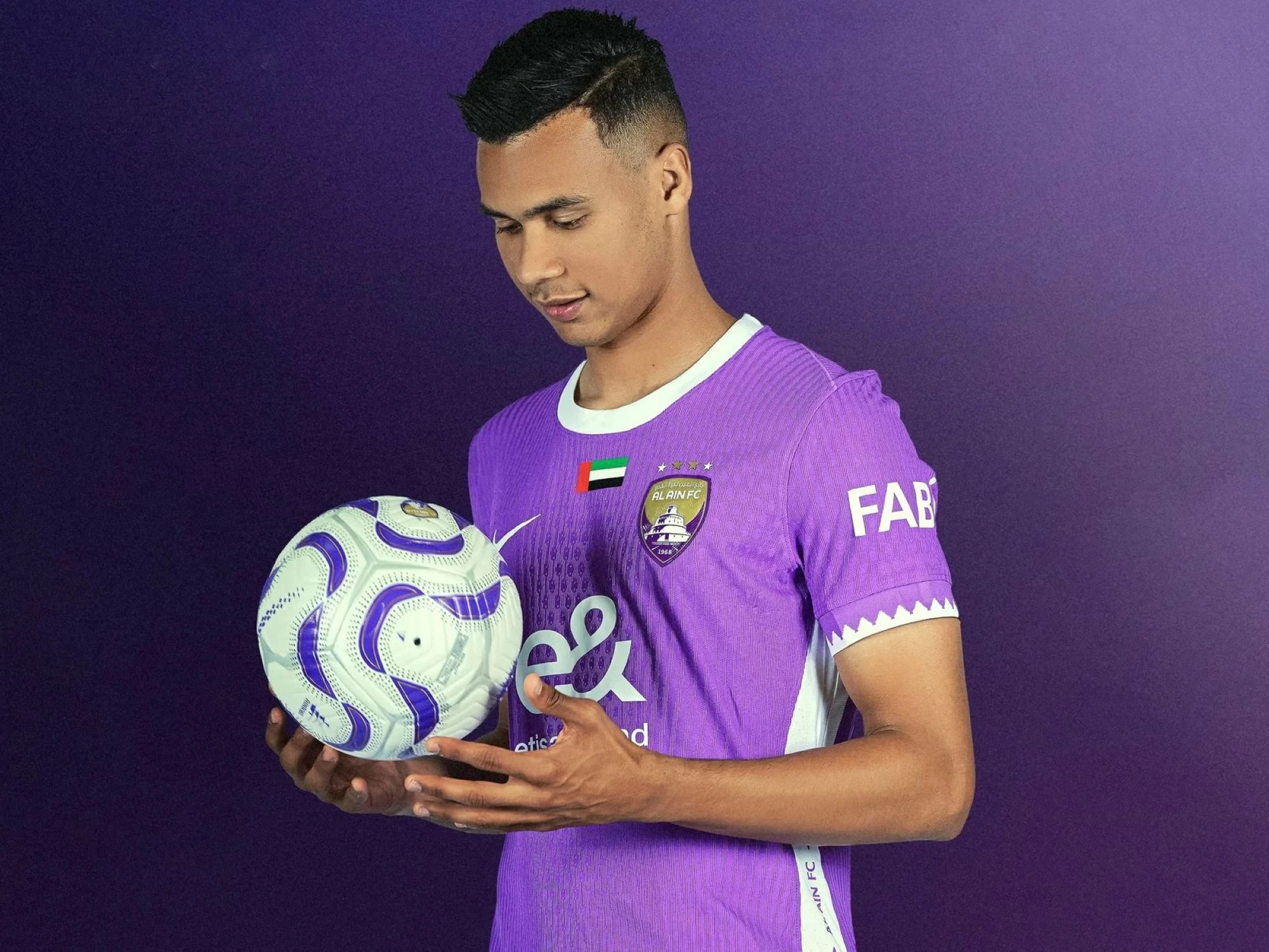 الرجاء يطعن في تأهيل العين الإماراتي لحسين رحيمي