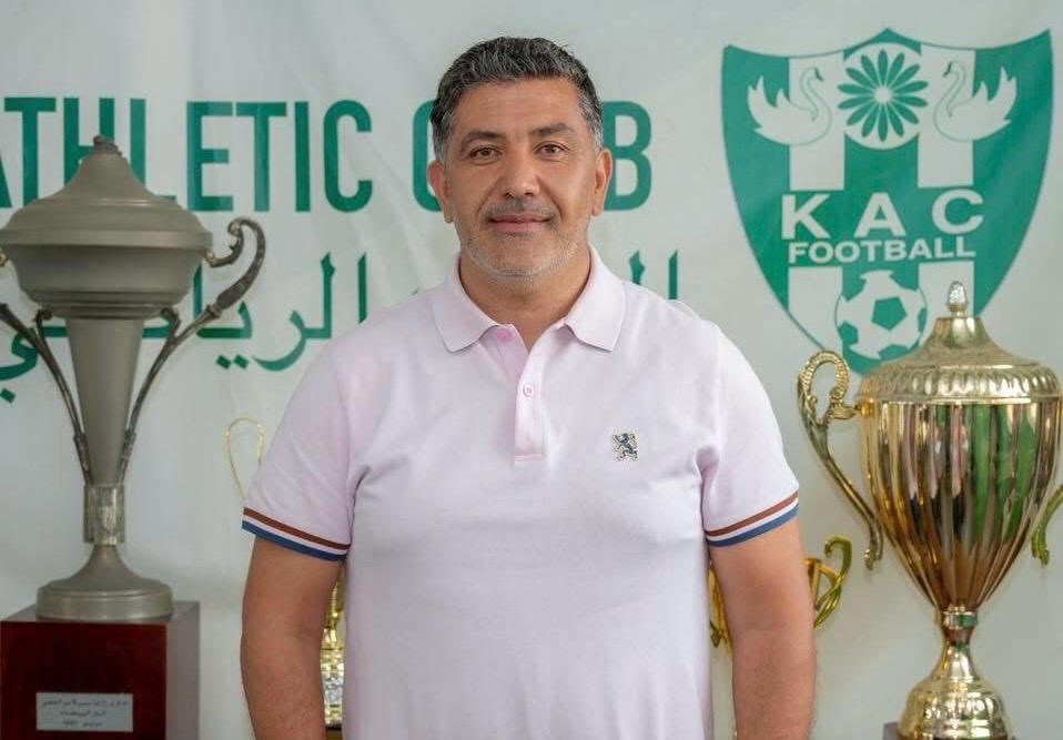 رسميا.. الكاك يتعاقد مع المدرب التونسي طارق الحضيري