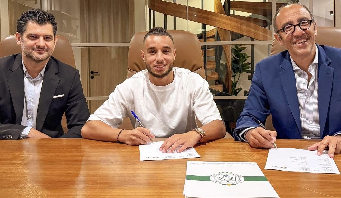 الرجاء يتعاقد مع الدولي المغربي بلال ولد الشيخ